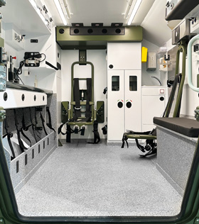 Non-slip technical flooring