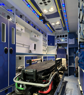 Type B ambulance furniture and storage layout